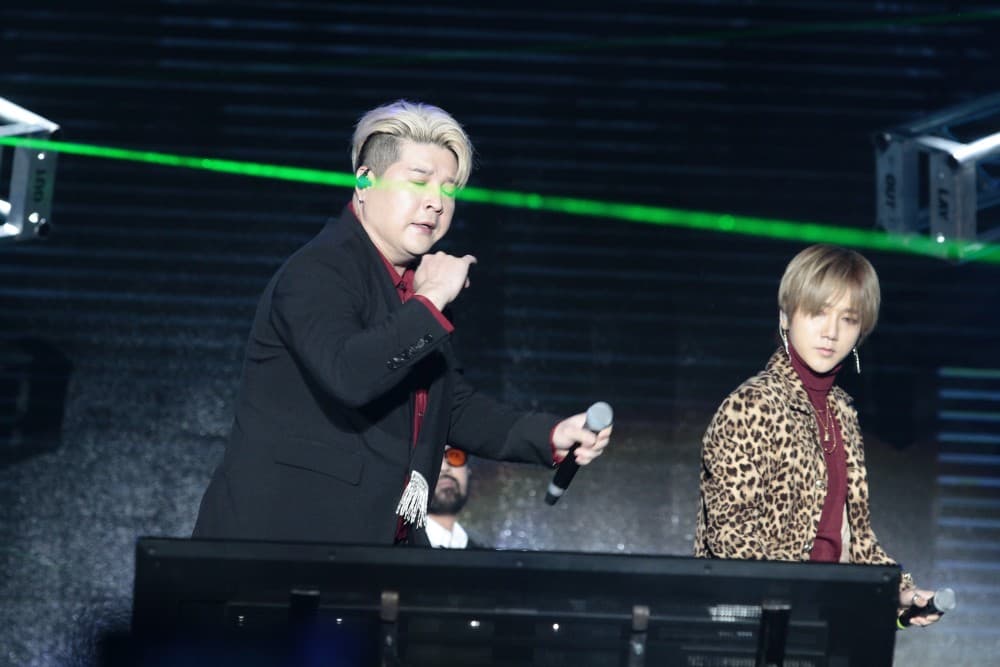 Super Junior, también conocido como SuJu o SJ, es una boy band de kpop, proveniente de Corea del Sur.
