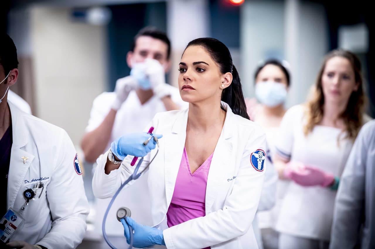 ¿Cuál fue la escena más difícil de grabar en 'Médicos Línea de Vida'? ¡Los protagonistas te lo cuentan!