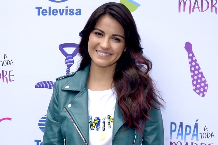 Maite Perroni celebra el compromiso de Dulce María