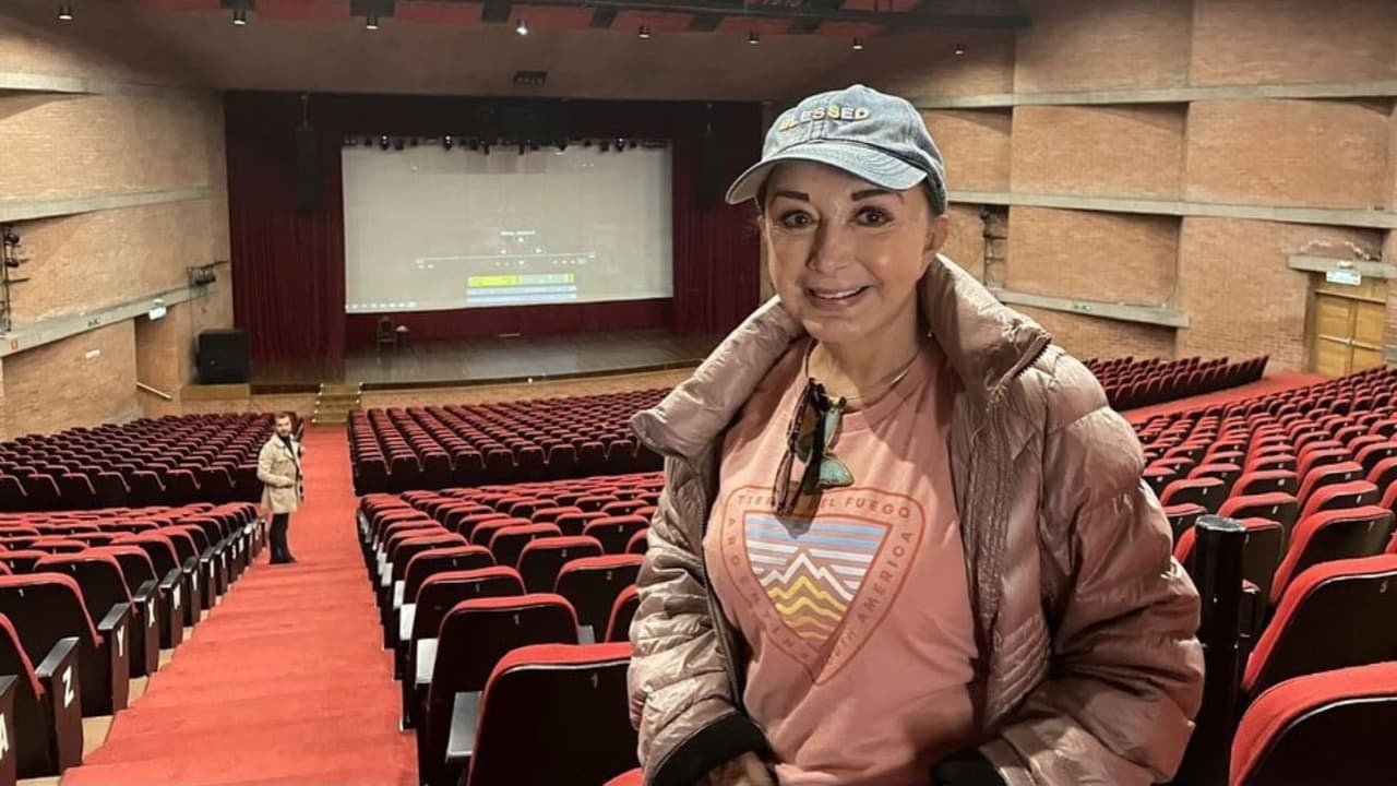 María Antonieta de las Nieves enciende alarmas tras aparecer en silla de ruedas: ¿qué le pasó?