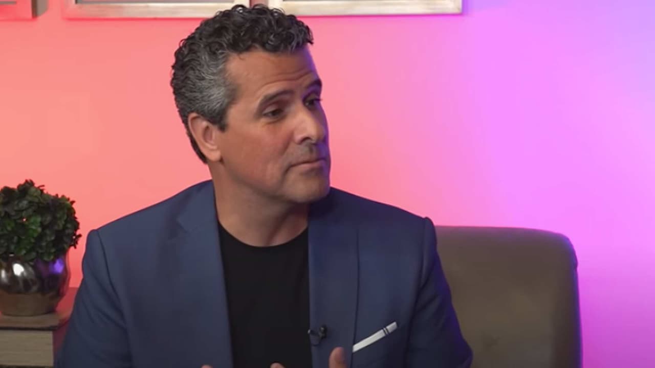 Marco Antonio Regil se sincera con Yordi Rosado sobre su orientación sexual
