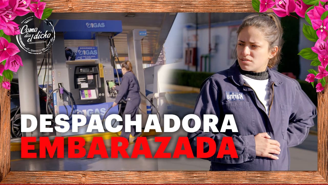 Karina trabaja embarazada despachando gasolina para mantener a su hermanito