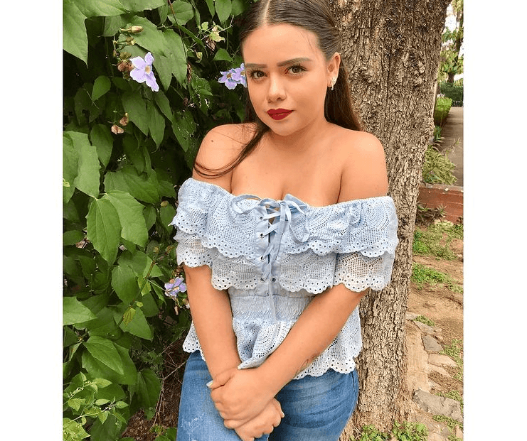 Aunque ya no baila profesionalmente, Karla cautiva a sus seguidores de TikTok con divertidas coreografías, con los que consigue miles de reproducciones.