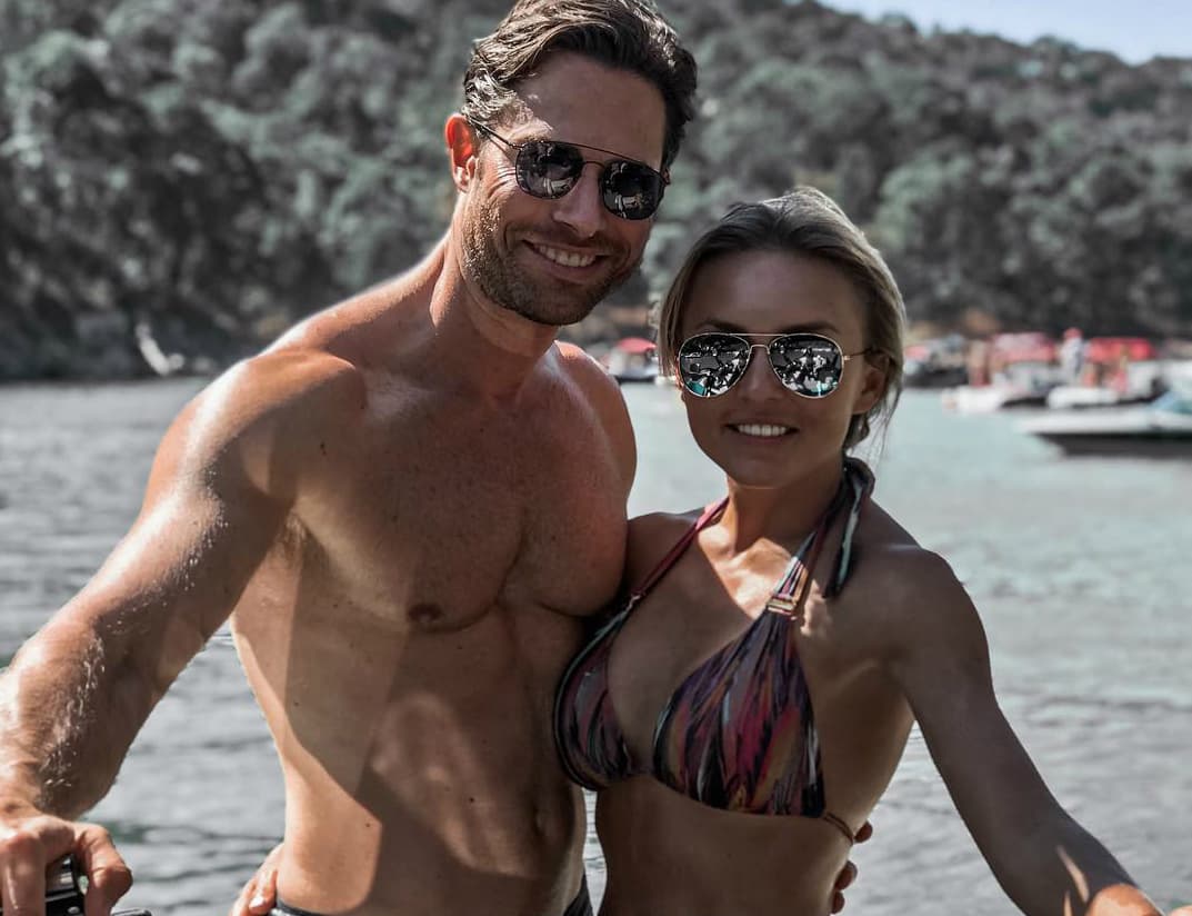 Sebastián Rulli sorprende a Angelique Boyer con broma subida de tono y sus fans reaccionan: “Pelado”