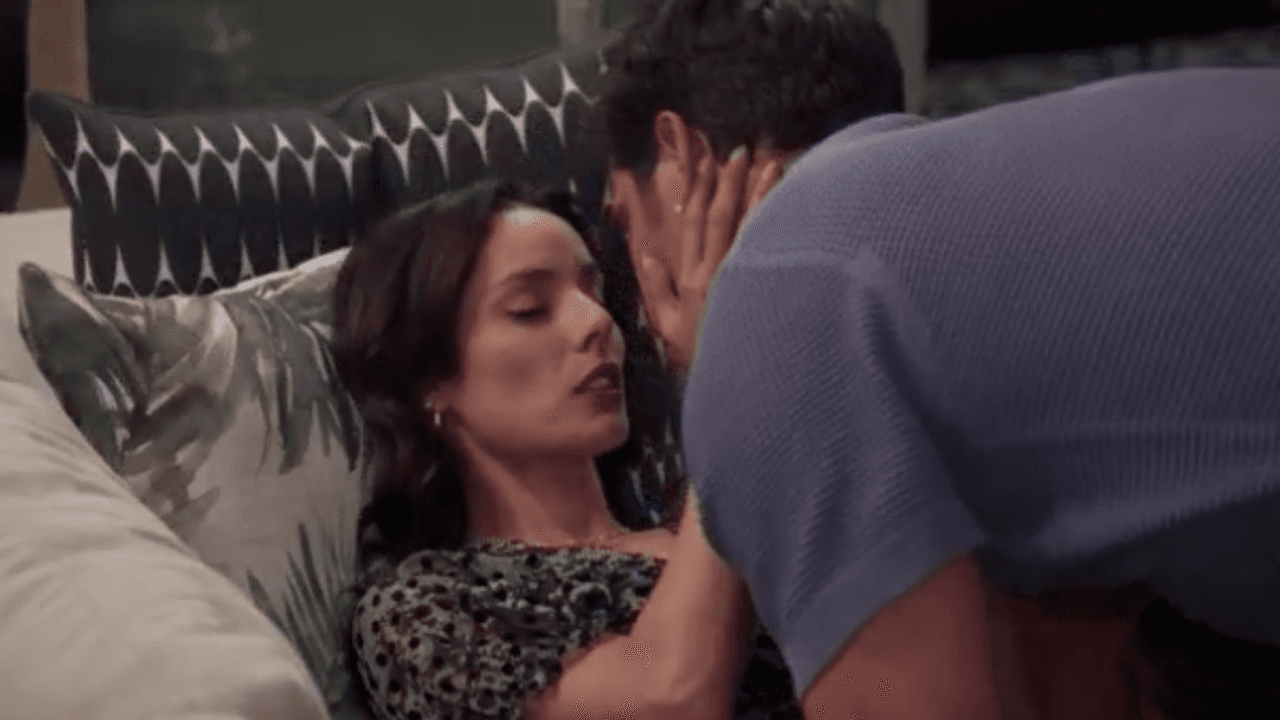 Valeria rechaza hacer el amor con Arturo en ‘Las Hijas de la Señora García’