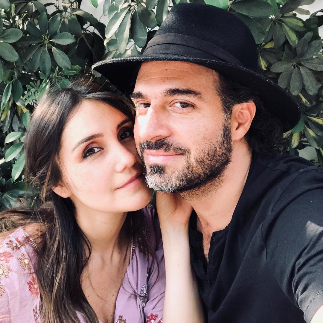 Y aunque han sido contadas las veces que ha vuelto a hacer referencia a ellos en entrevistas, su esposo es quien en varias ocasiones ha mostrado a la cantante disfrutando de la compañía de los niños.