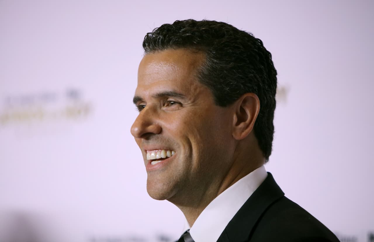 HOLLYWOOD, CA - OCTOBER 09: TV personality Marco Antonio Regil attends the 2016 Latinos de Hoy Awards at Dolby Theatre on October 9, 2016 in Hollywood, California. (Photo by JC Olivera/Getty Images for LA Times Latinos de Hoy Awards)