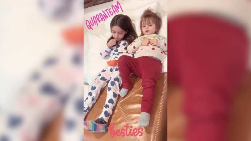 “Creo que mi hija va a medir dos metros, no es broma. Aitana ya casi cumple seis años y Kai acaba de cumplir dos años. ¿Qué rayos?, señaló hace unos meses.
