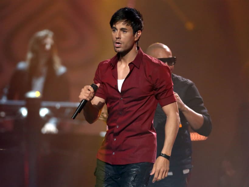 Enrique Iglesias deja atrás el hermetismo y presume a sus hijos en redes sociales