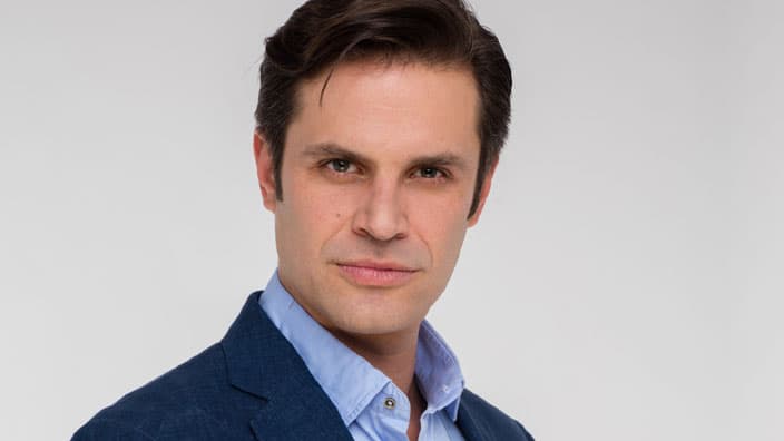 León Serrano Winter