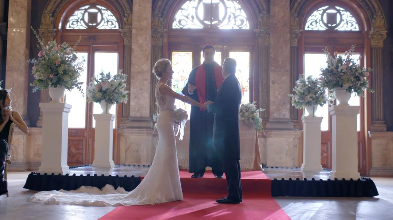 En ‘Amar a Muerte’, de 2018, ‘Lucía Borges’ tuvo un matrimonio por interés junto a ‘León’ (Alexis Ayala).