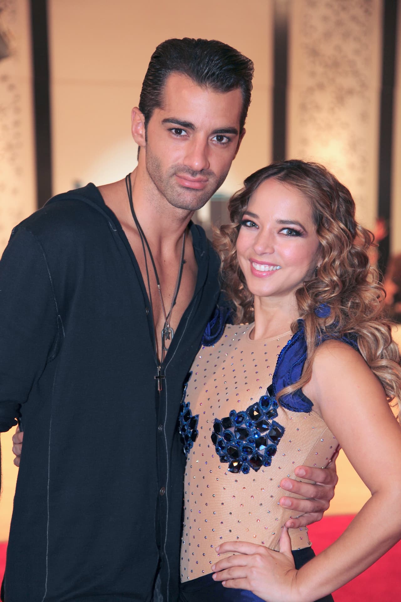El jueves 27 de mayo, Adamari López anunció su separación del bailarín Toni Costa tras casi una década juntos y una hija en común. “Hoy quiero compartirles que he decidido separarme de Toni. (....) Como bien saben llevo un tiempo enfocada en vivir un estilo de vida saludable y ha sido precisamente esta etapa de reflexión la que me ha llevado a tomar este paso de mi vida", comenzó narrando la conductora a través de un video en su cuenta de Instagram.