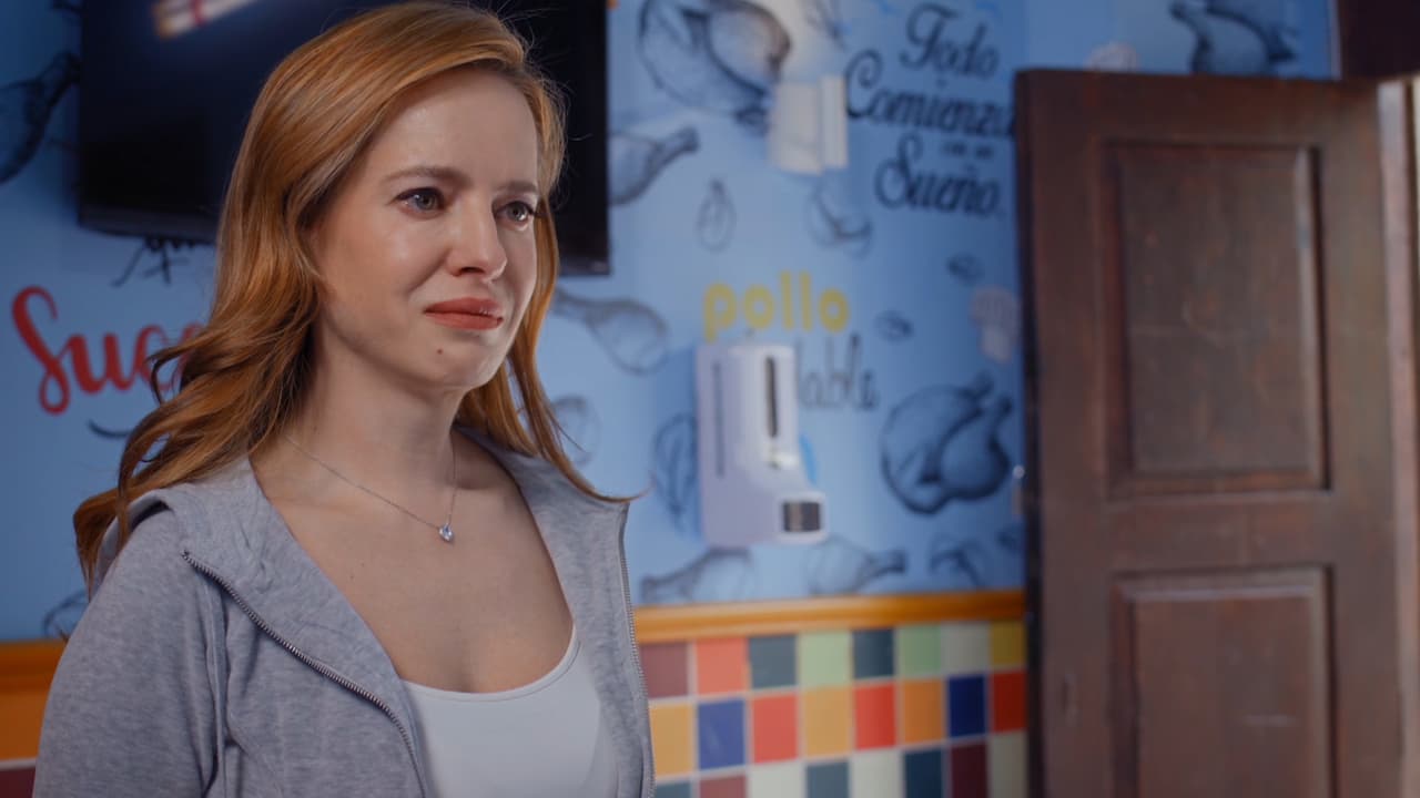 Al ver la buena obra de la mamá gallina, 'Violeta' decidió ser honesta y confesarle algo que le carcomía el alma.