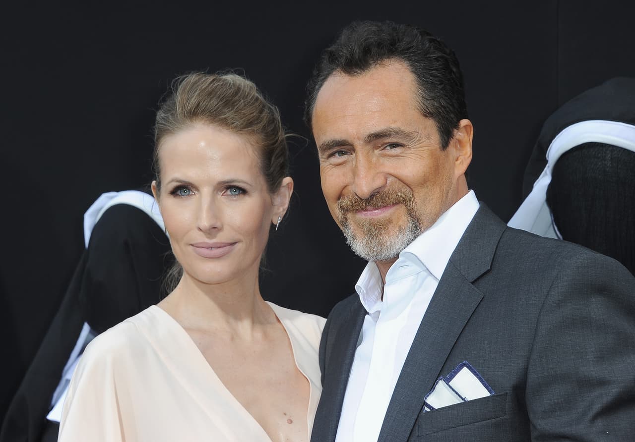 Demián Bichir recuerda con foto a su fallecida esposa: 'ha sido un año largo y solitario'