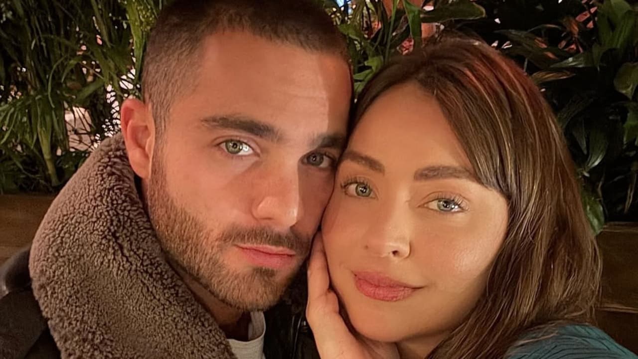 Claudia Martín y Carlos Said anuncian su compromiso: así lo presumieron en redes