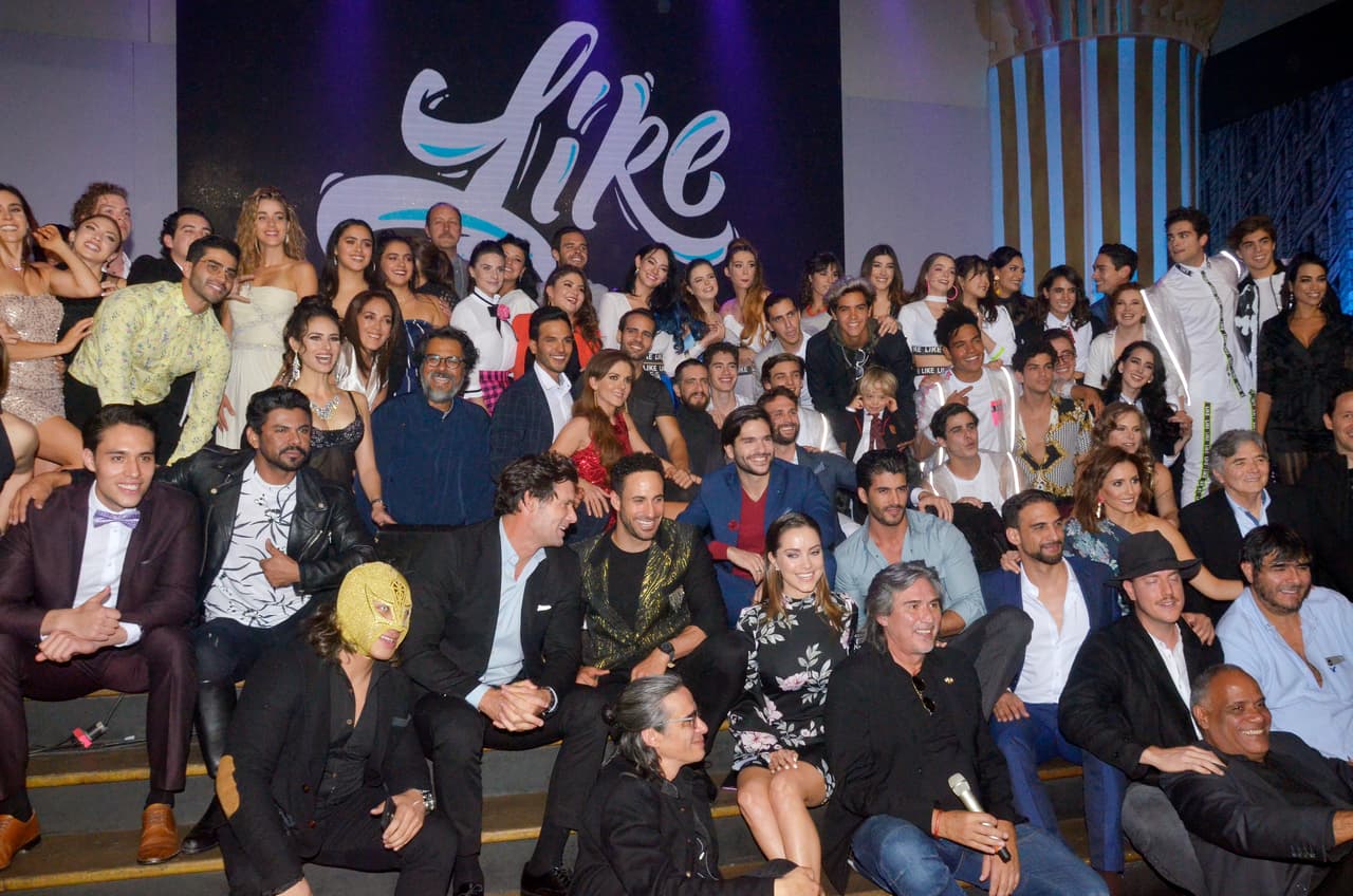 El elenco de Like en la presentación oficial de la telenovela