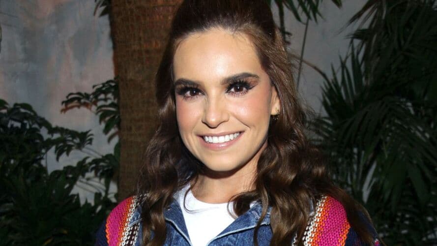 Tania Rincón hace broma de su divorcio