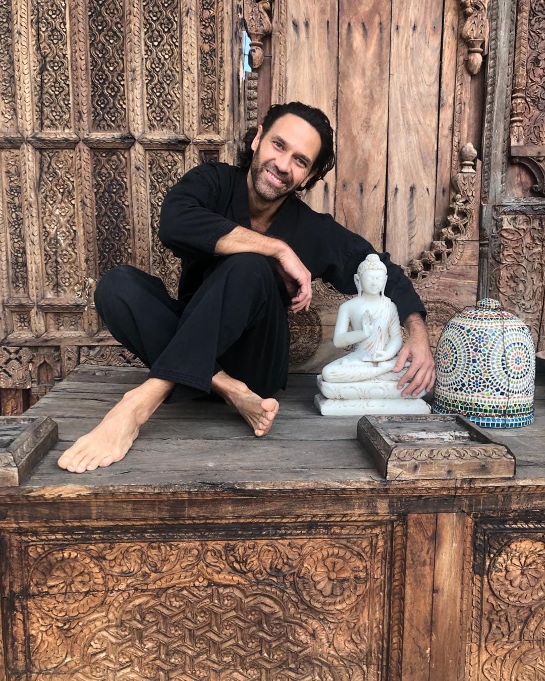 Sin embargo, en 2017, Lanús hizo su última aparición en pantalla para dedicarse a su familia y una vida enfocada en la espiritualidad. A través de sus redes sociales, el actor comparte detalles de las meditaciones y prácticas de yoga que realiza.