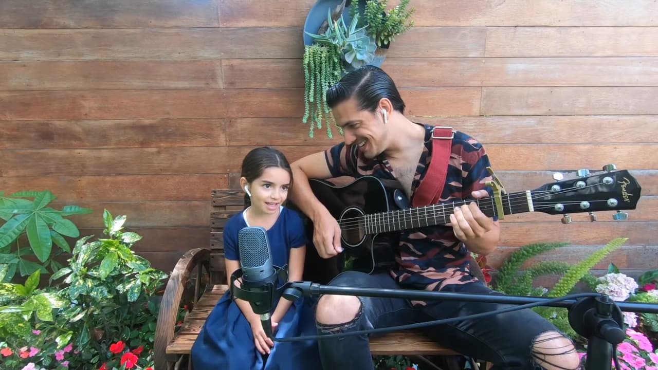 Aitana Derbez impacta con su debut como cantante al lado de Vadhir con canción en inglés