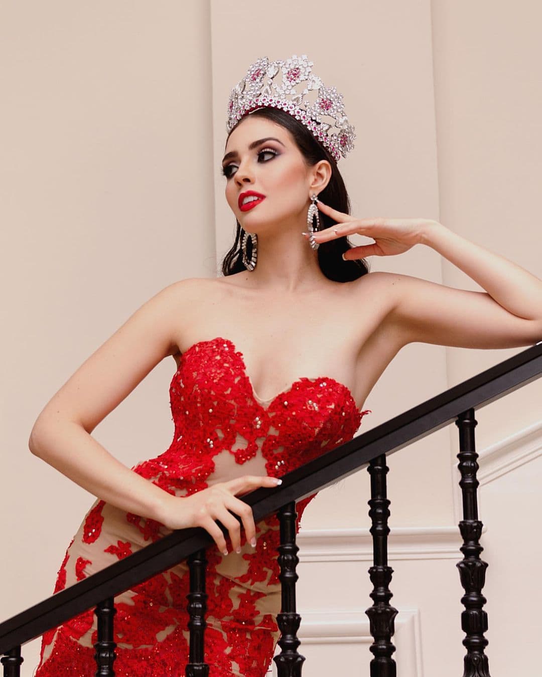 Debora Hallal representa a México en Miss Universo 2021