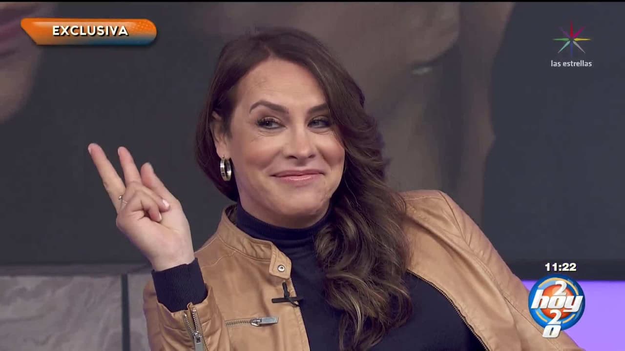 Karla Sofía asegura que extraña cosas de su pasado como Carlos Gascón