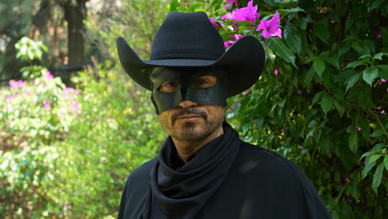 3- Diego Olivera, quien interpreta a Augusto, listo para 'robar'a Guadalupe