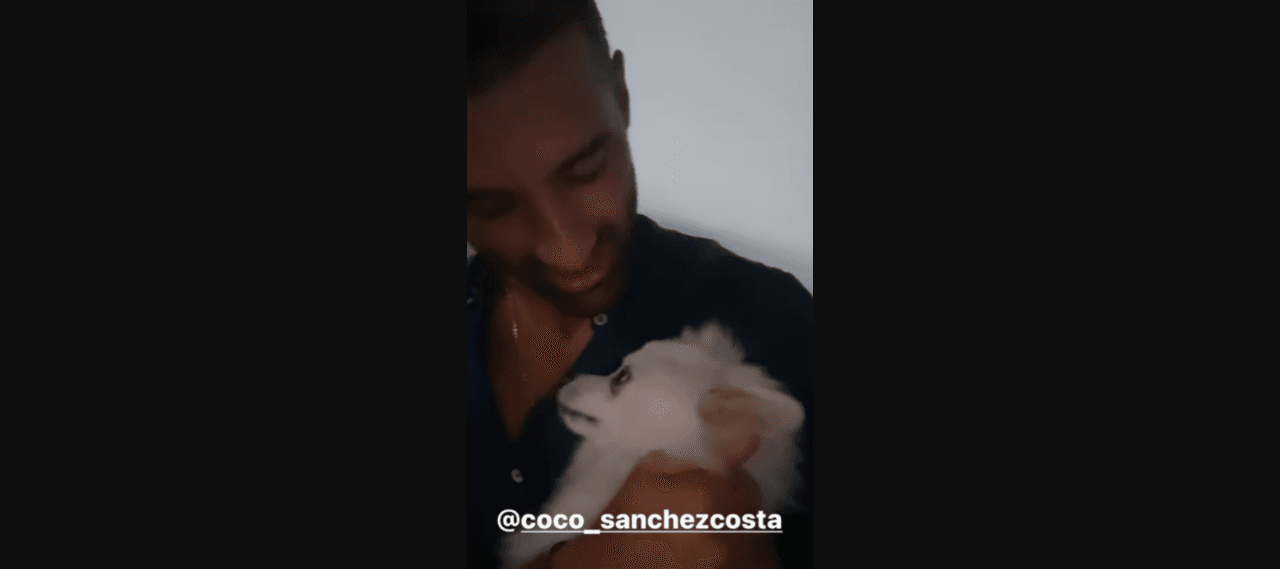 Toni Costa posó, por primera vez, con el nuevo miembro de su familia
