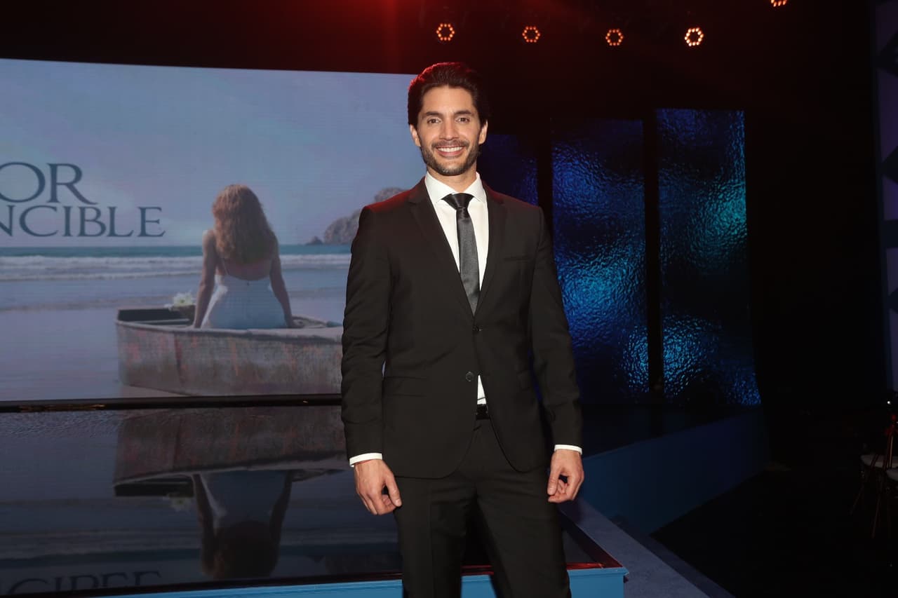 Daniel Elbittar también estuvo presente y siempre se mostró sonriente.