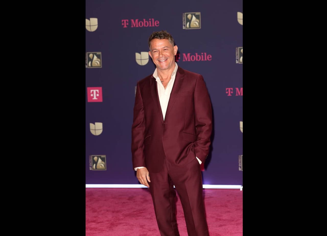 Alejandro Sanz.