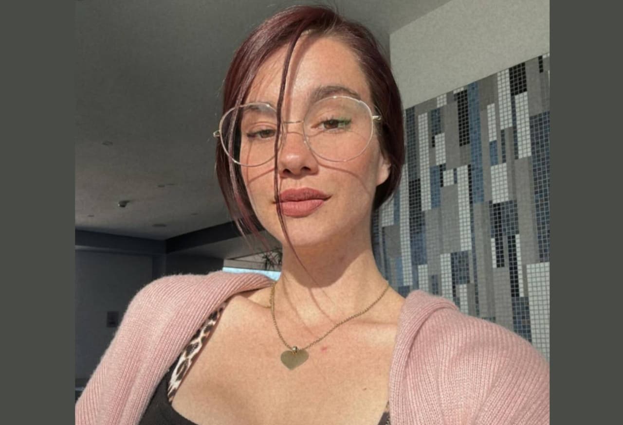 Ella es Beba Montes, la hermana mayor de la tercera finalista de La Casa de Los Famosos México 