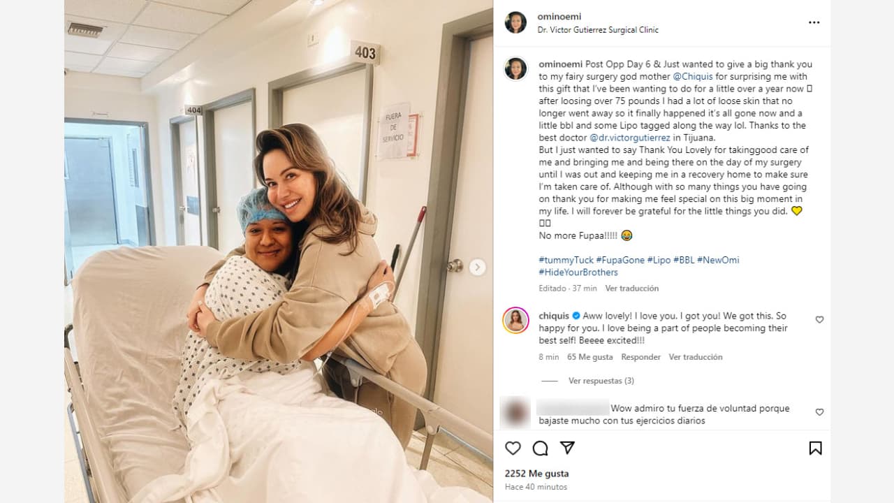 Chiquis estuvo en el hospital junto a su amiga Omi
