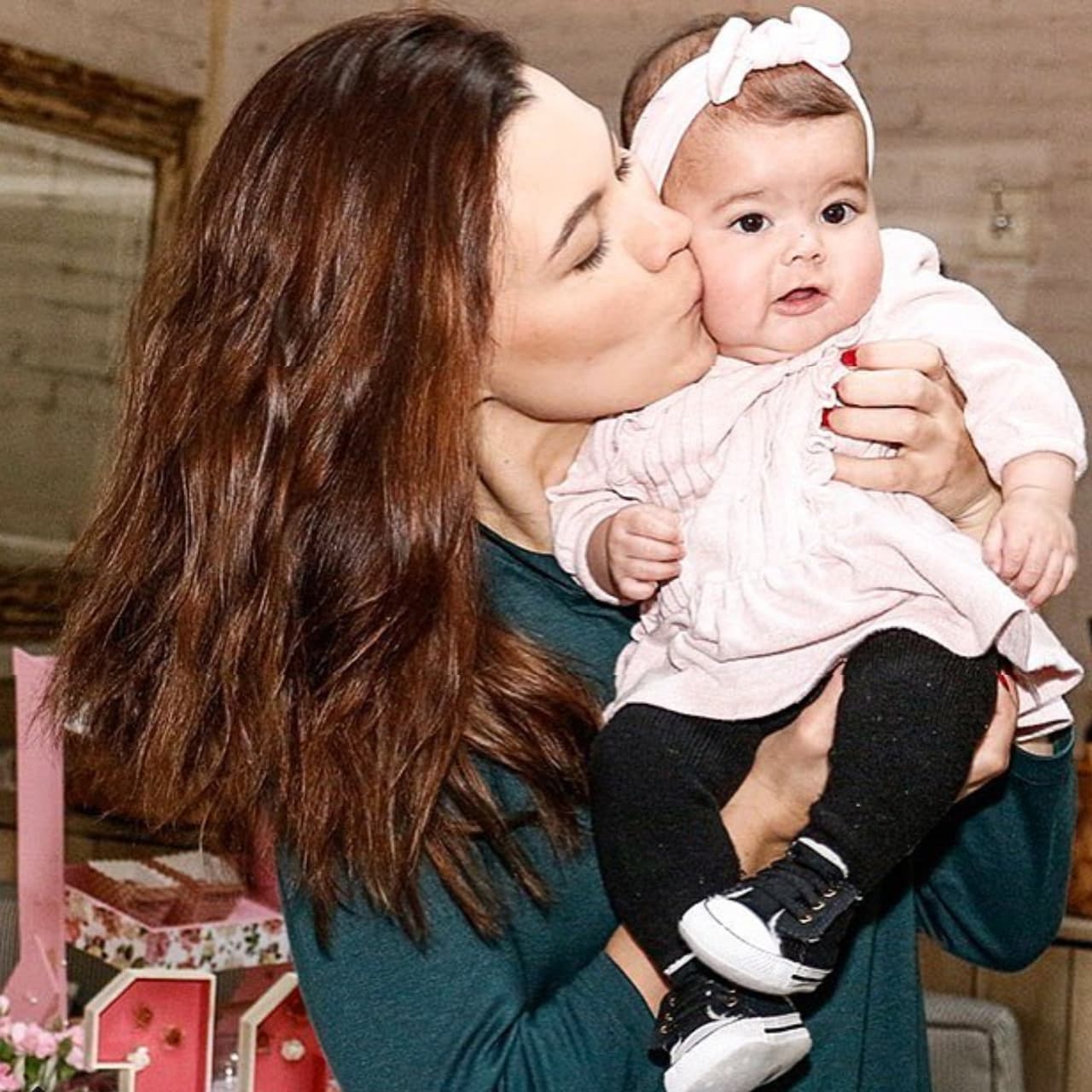 Natália Subtil muestra los primeros pasos de su hija Mila en Instagram