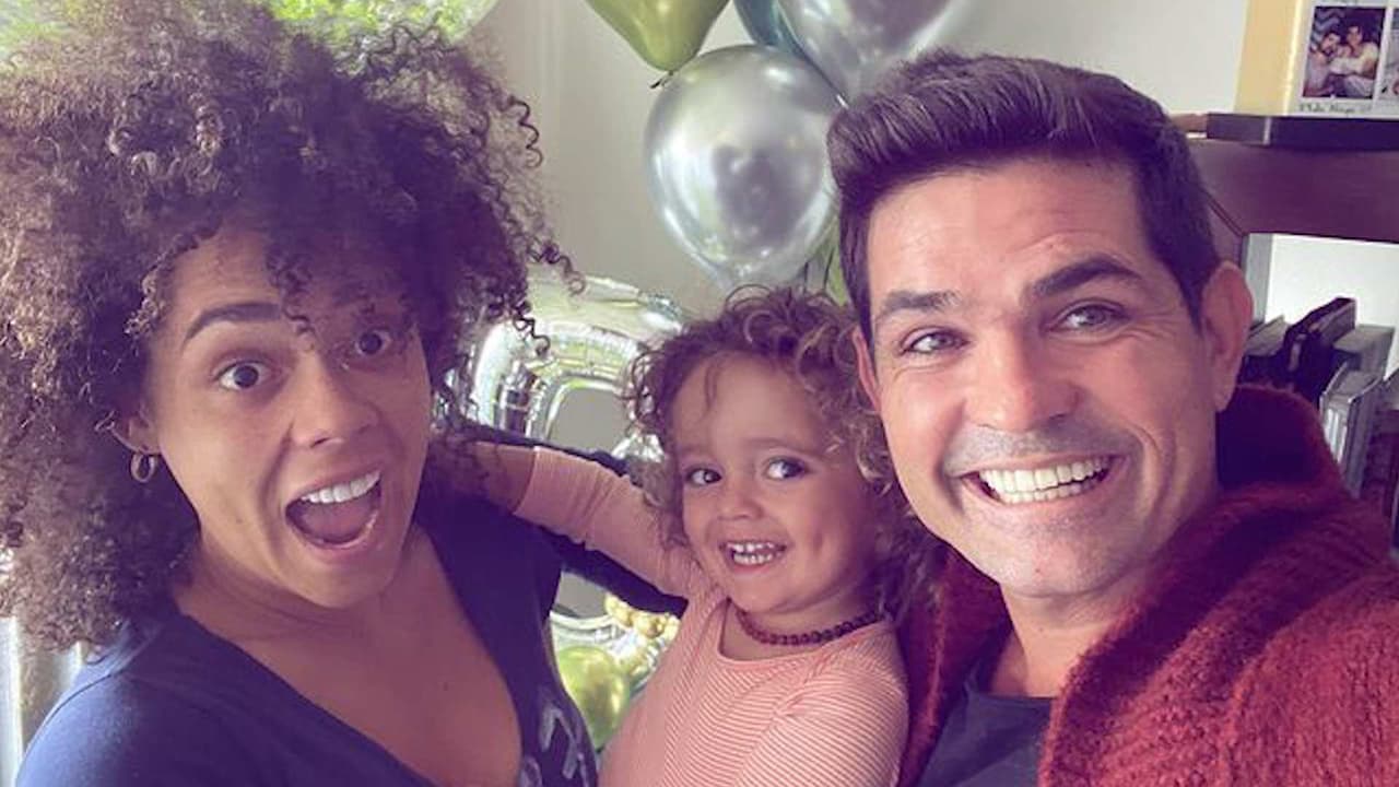 Ferdinando Valencia recibe sorpresa de cumpleaños y el tierno Tadeo termina robando cámara