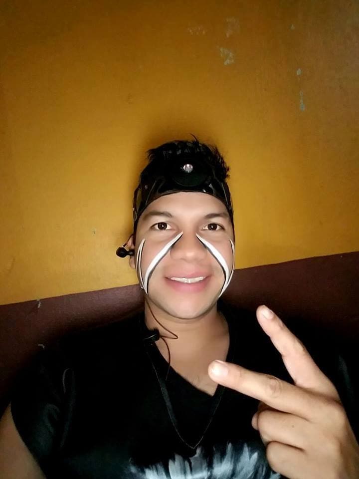 Ernesto Ruiz, vocalista de la Banda Cuisillos, fue asesinado dentro de su casa en Guadalajara. Foto: Twitter