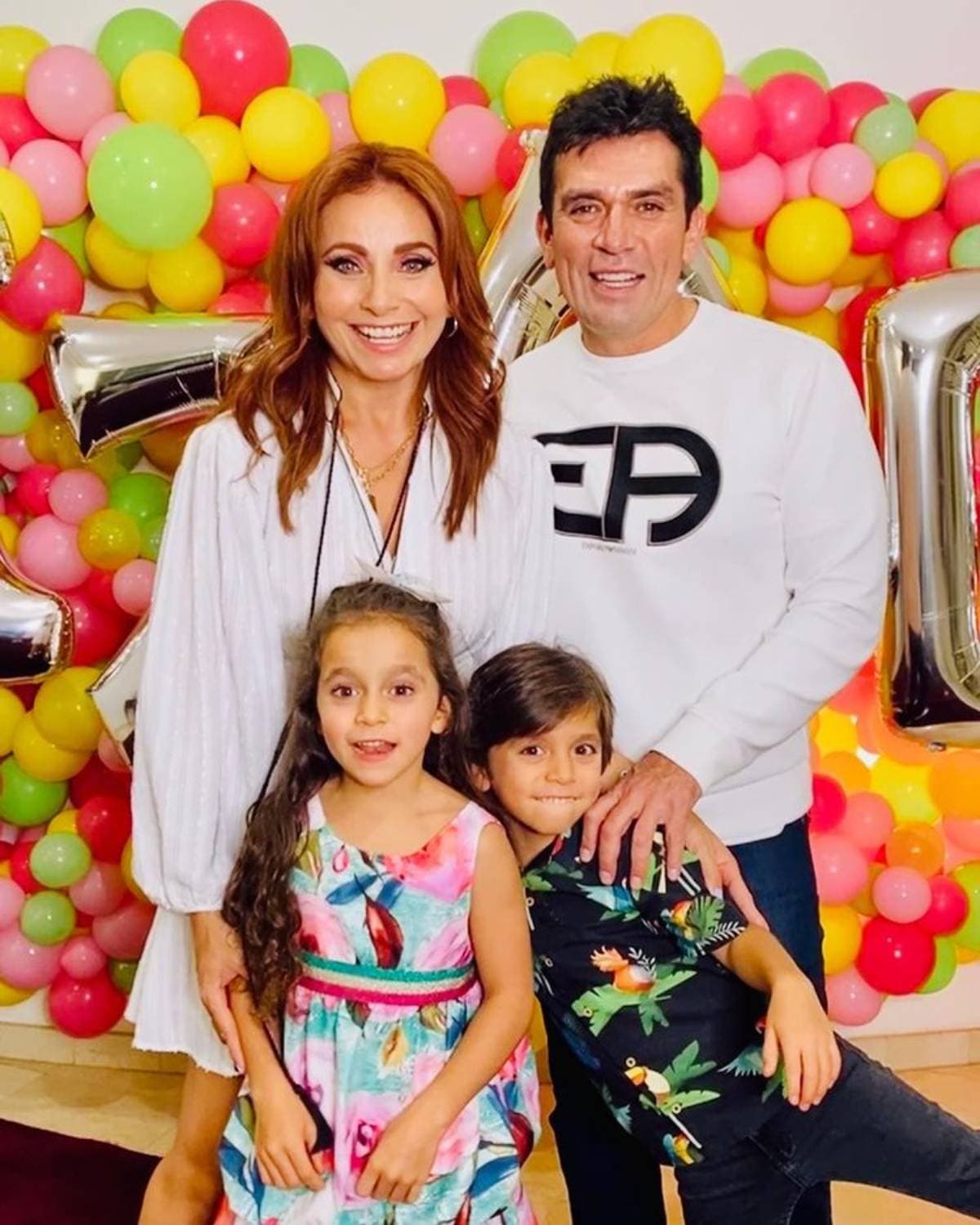 Jorge Salinas celebra con tremenda fiesta cumpleaños de Elizabeth Álvarez: del pastel a lujosos regalos