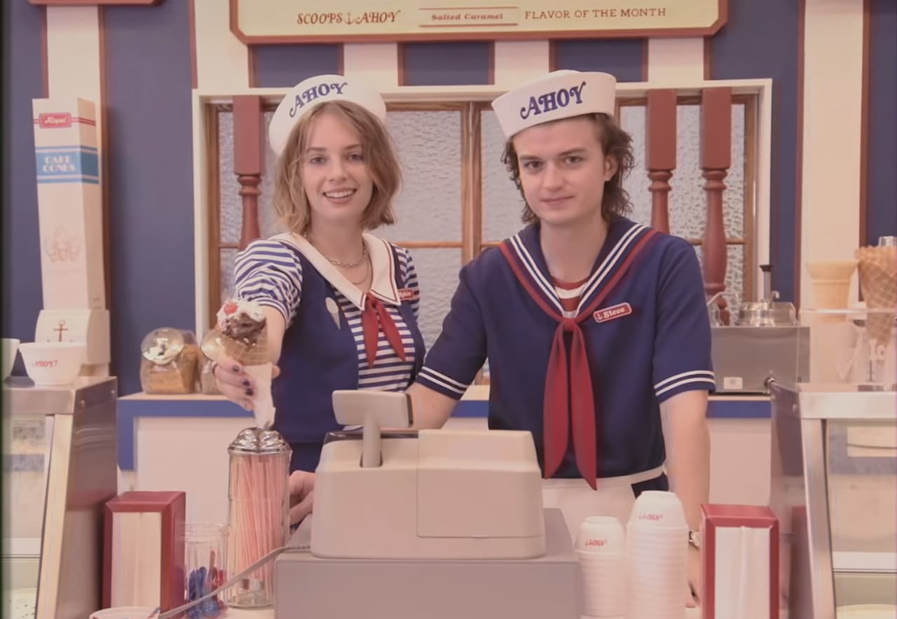 ‘Steve’ trabaja en el centro comercial en el nuevo avance de ‘Stranger Things 3’