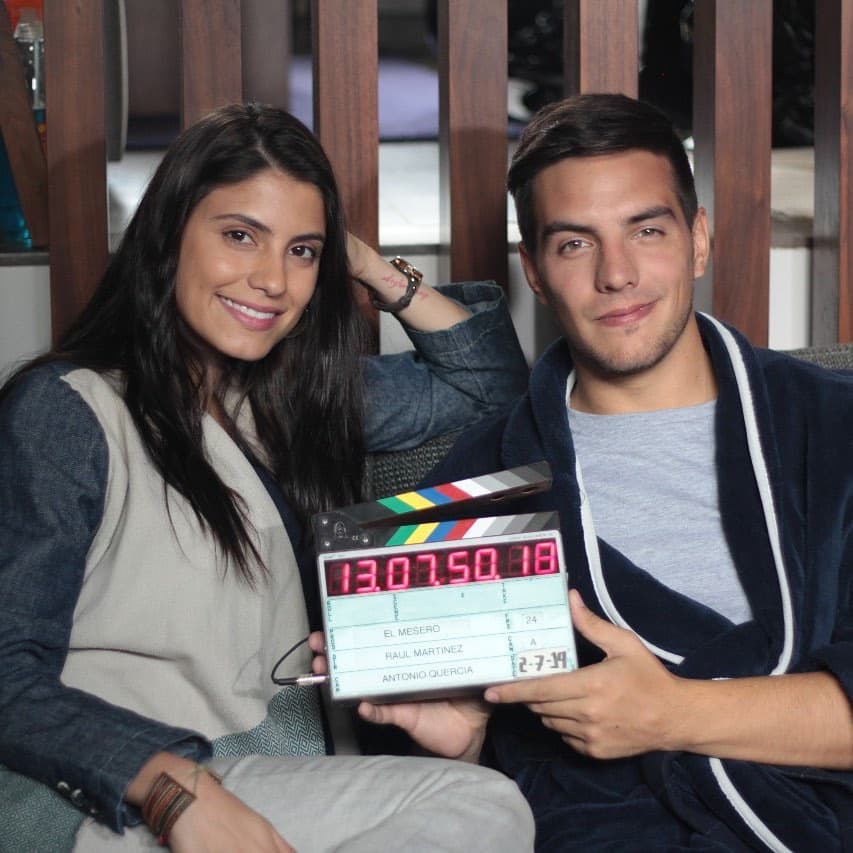 Otra gran oportunidad se le presentó en el cine para protagonizar la película ‘El mesero’, la cual se estrenará en 2020 y contará con la actuación de Vadhir Derbez. “Qué linda pareja”, “los amo, están hermoso y se ven perfectos” y “en el 2020 nos vemos”, fueron algunos de los comentarios que circularon en la red tras anunciar esta noticia en las redes sociales de Videocine.