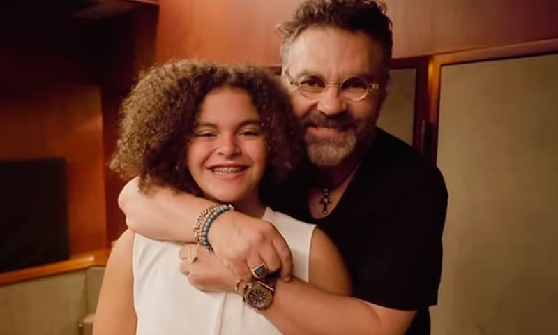 Hija de Lucero reaparece cantando con Mijares tras exitoso dueto con su mamá: “La mezcla perfecta”