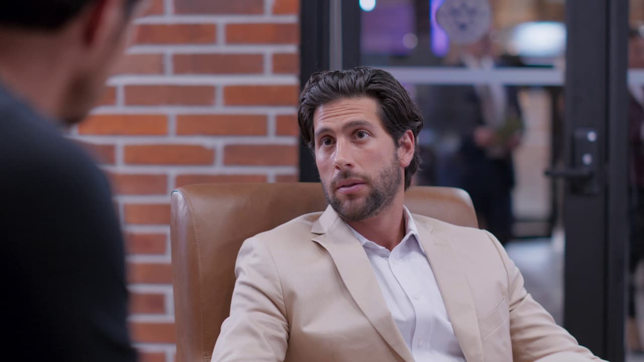 Francisco le pone un ultimátum a Gabriel