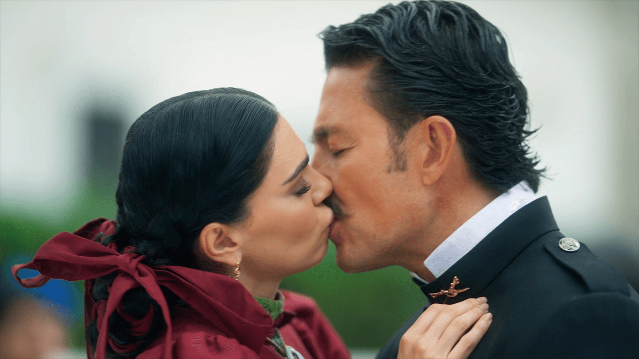 Amanecer: Capítulo Completo 22 - Papel de esposa
