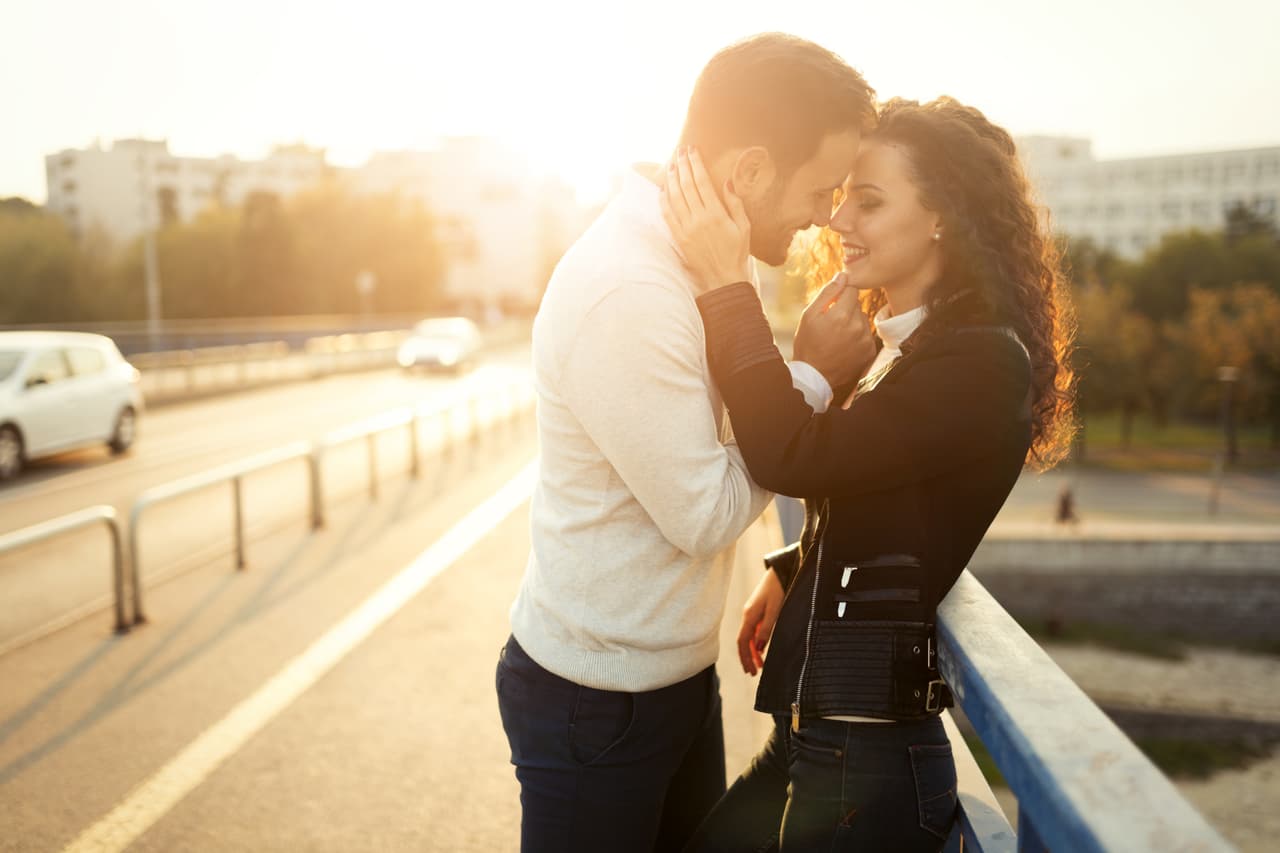 ¿Por qué cambiar de pareja cada cinco años es la clave de la felicidad?