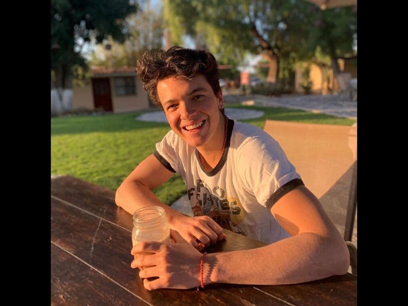 Muere Sebastián Athié, actor de La Rosa de Guadalupe y Disney Channel, a los 24 años