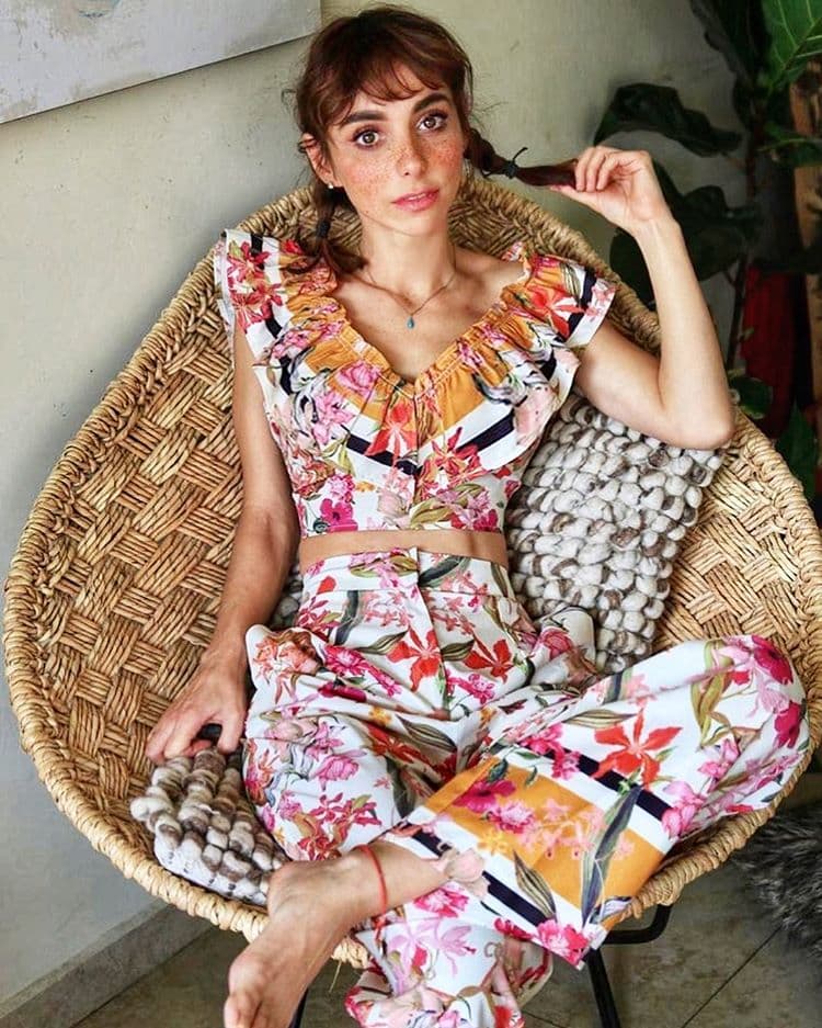 Natalia Téllez comparte su talento para la pintura durante la contingencia