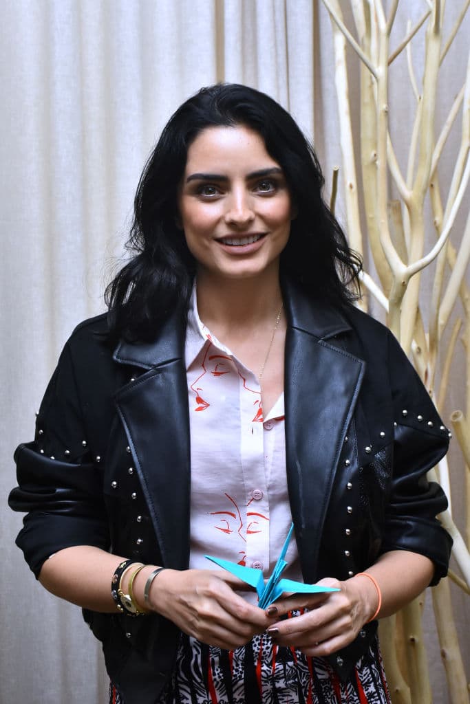 Aislinn Derbez sorprende con diminuto bikini y fans afirman: ‘Ni siquiera parece que tiene un bebé’