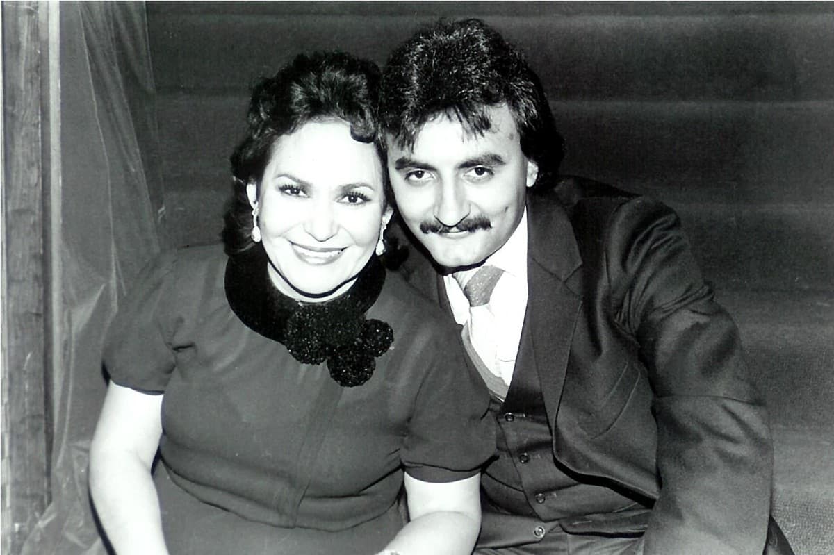 En cuanto a su vida personal, Carmen Salinas contrajo matrimonio con el músico Pedro Plascencia Ramírez, con quien tuvo dos hijos: María Eugenia y Pedro. El artista y su primogénito ya fallecieron.