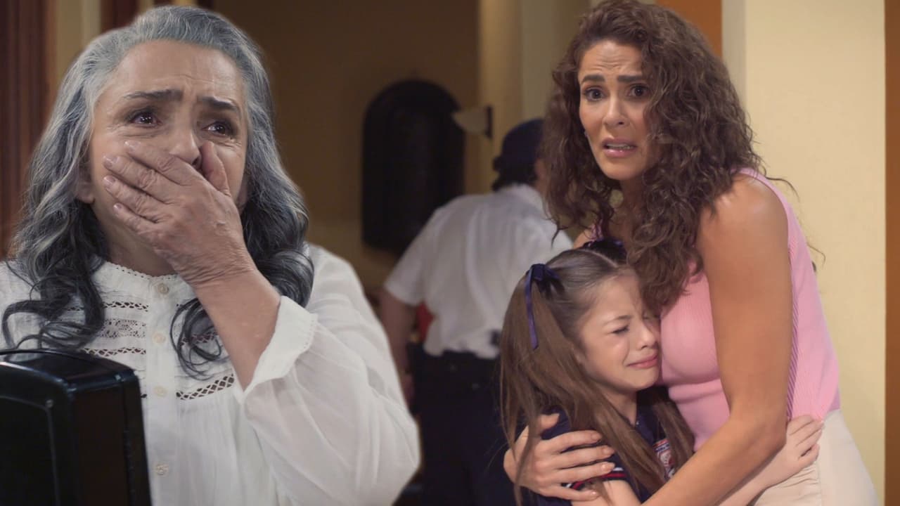 Estrella y su familia son desalojadas