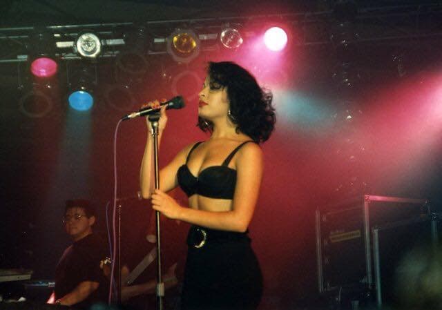 A pesar de su haber vivido solo 23 años, logró vender más de 65 millones de discos