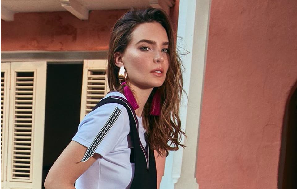 Belinda sube foto con su papá y se convierte en el suegro de México