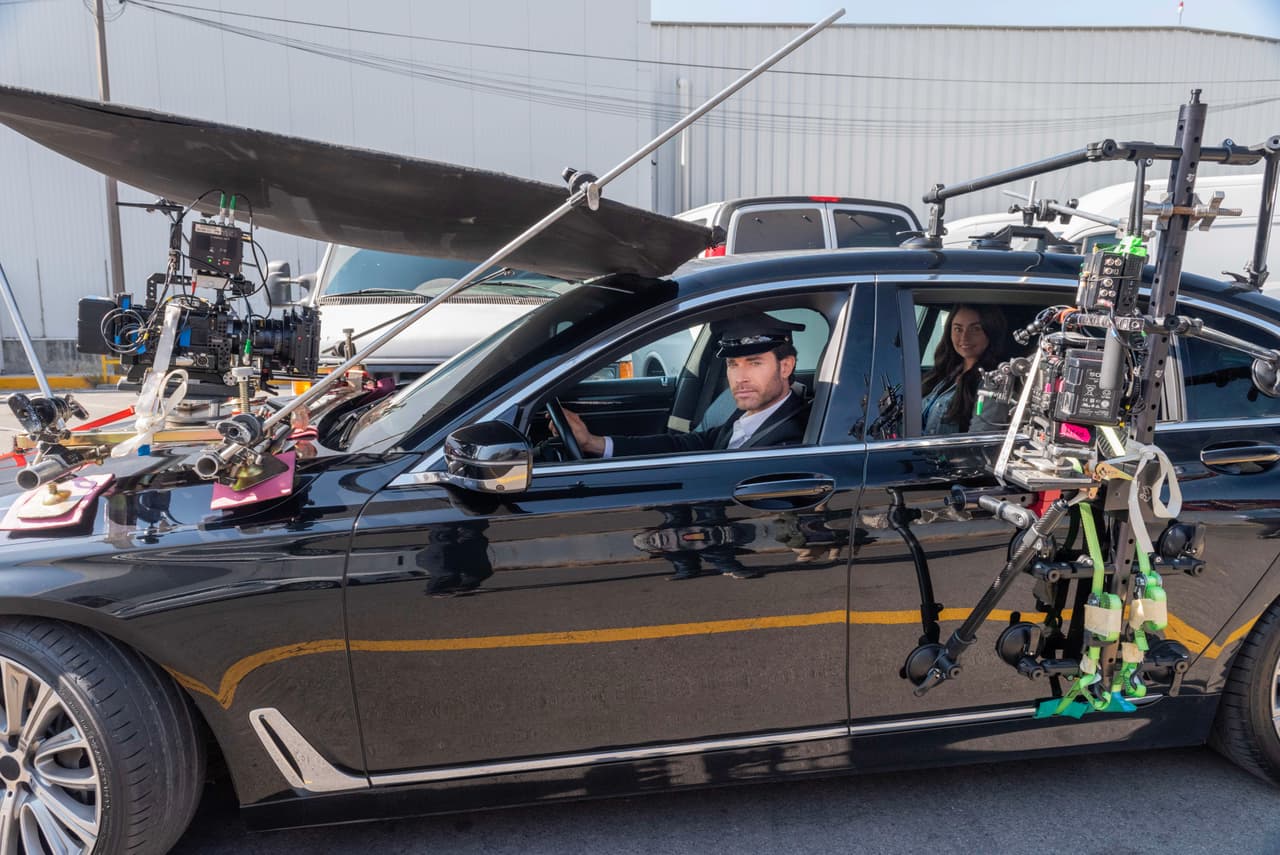 Así se graban las escenas dentro del coche con 'Luis Alberto' y 'Mariana'.