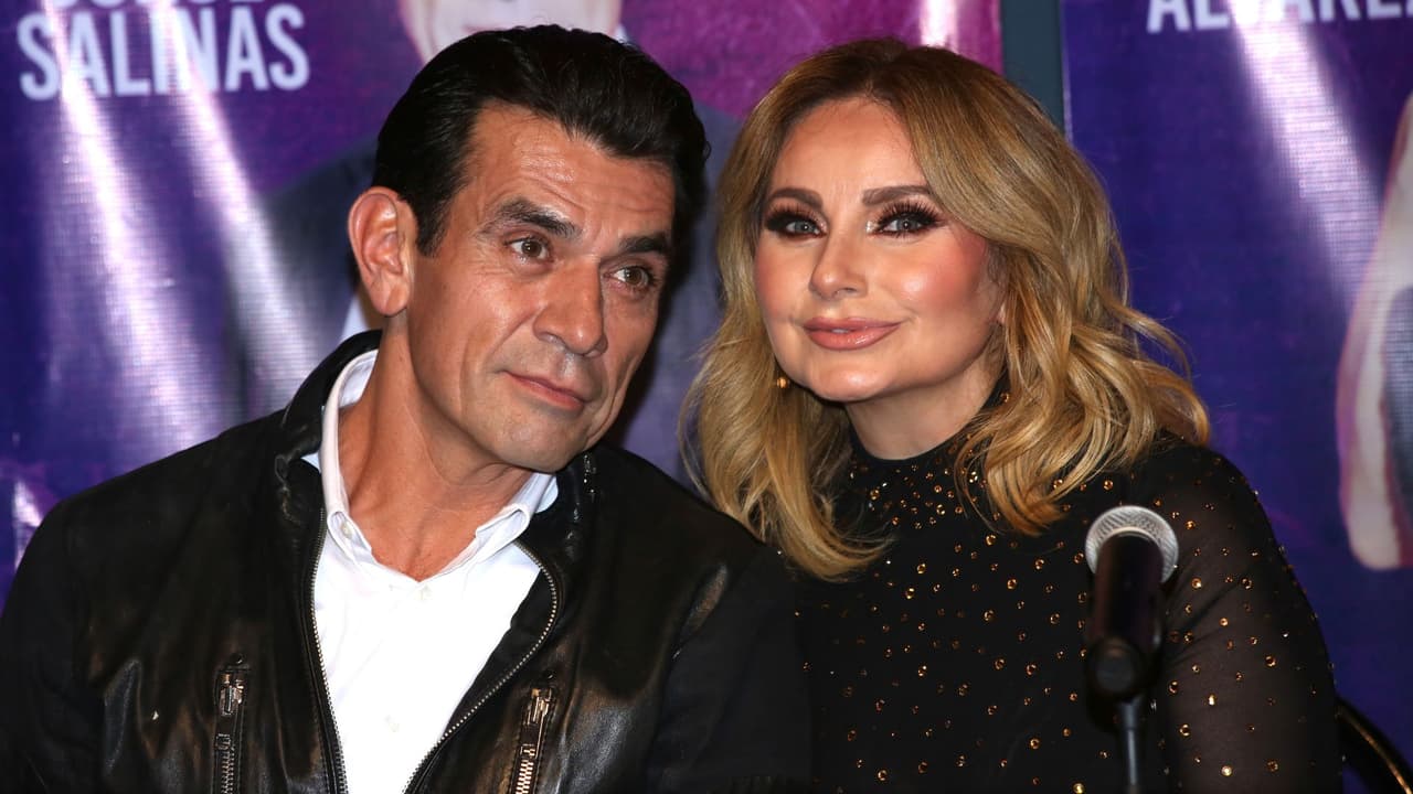 Elizabeth Álvarez y Jorge Salinas revelan detalles de su vida íntima y quién lleva el control